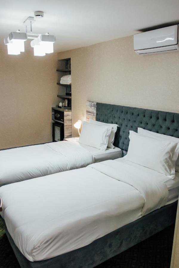 Express City Hotel Shymkent Exterior foto